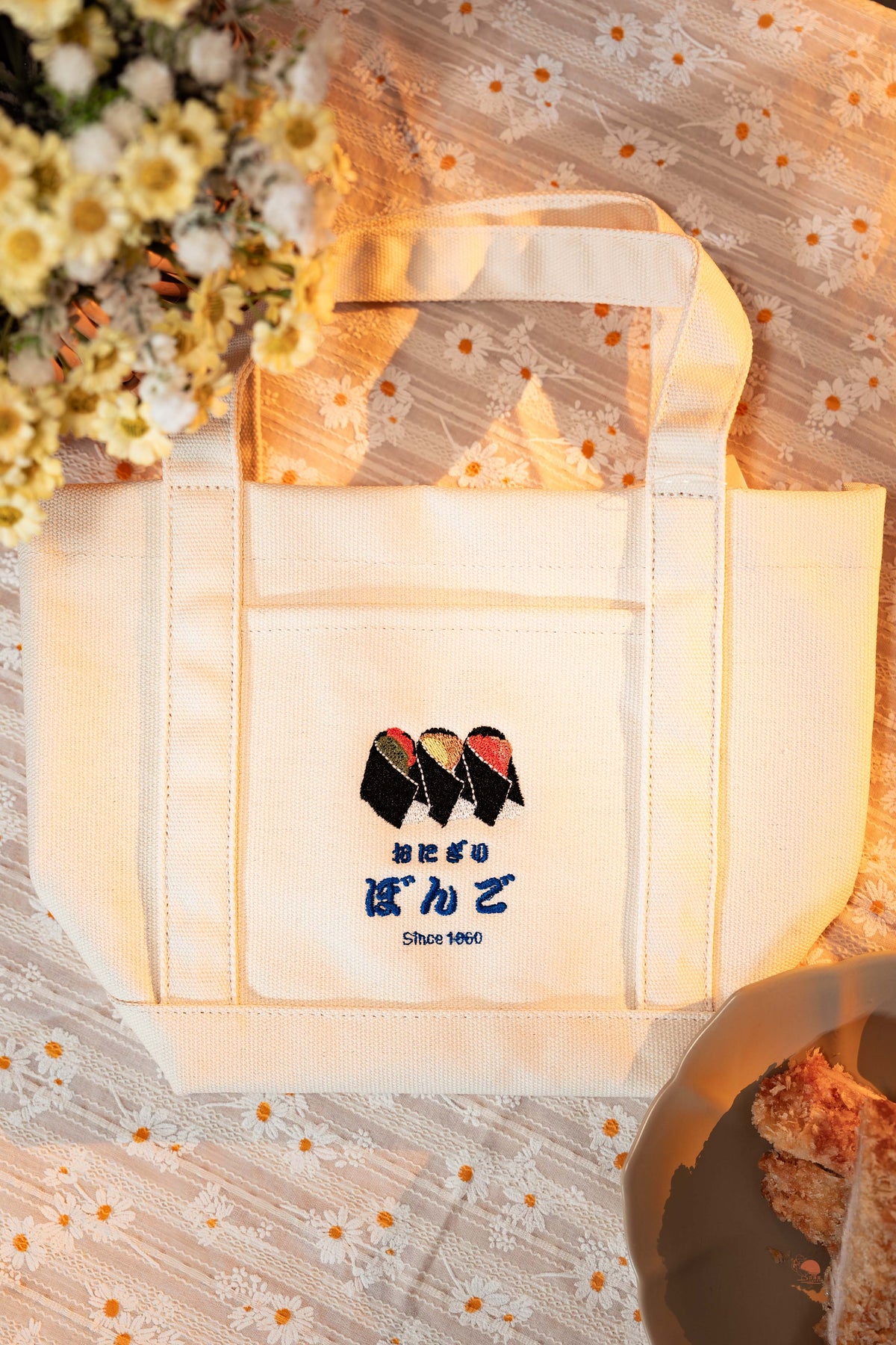 Bongo 刺繡飯糰午餐提袋
