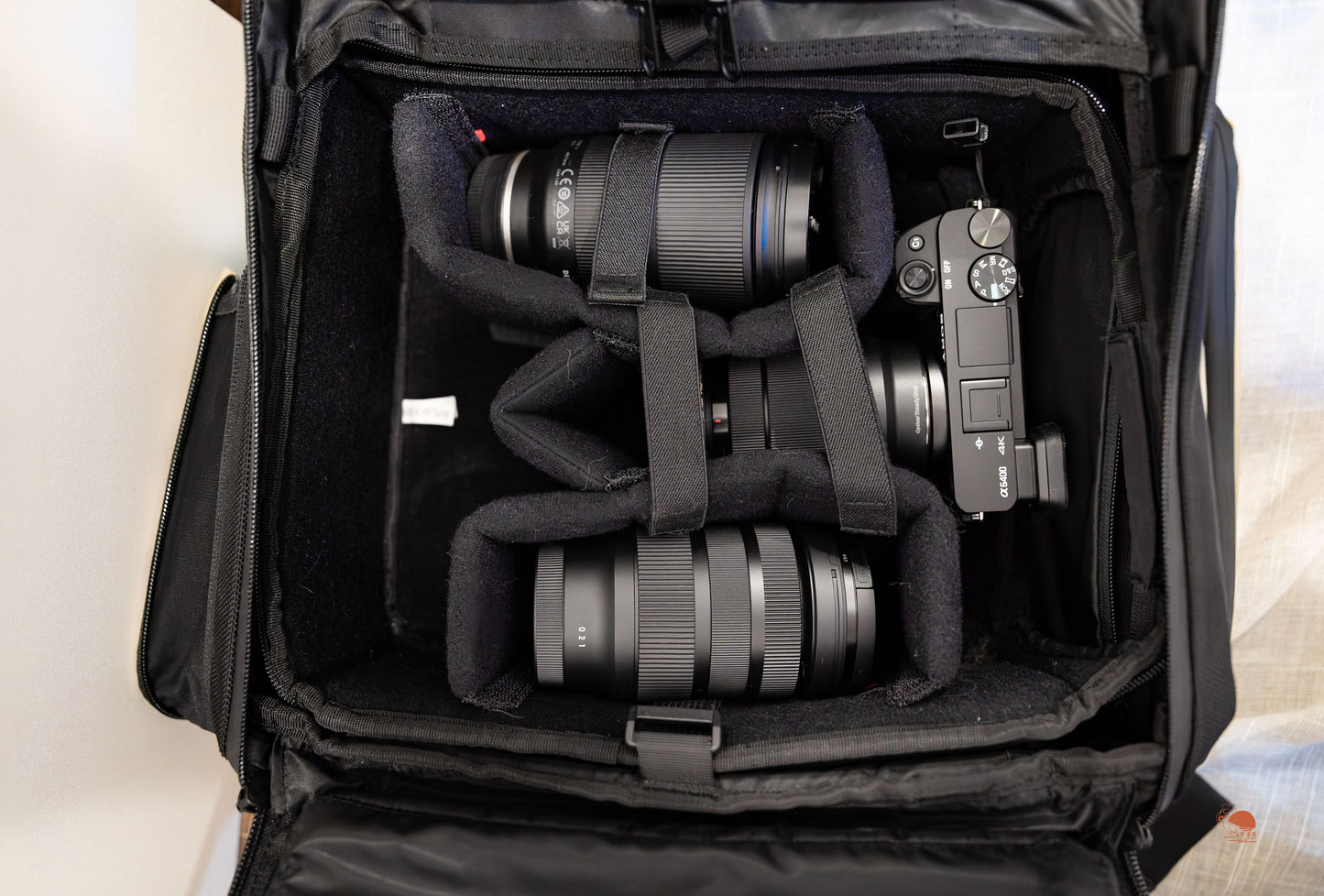 二手 WANDRD PRVKE 攝影套裝 31L 贈 Premium Accessory Straps 磁吸配件帶