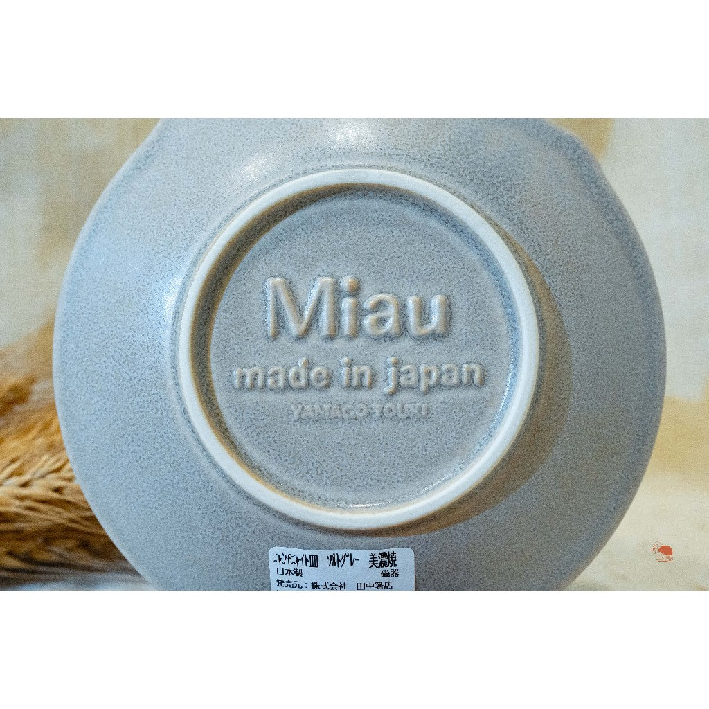 日本製 美濃燒 陶瓷 餐具 餐盤 貓咪造型盤子
