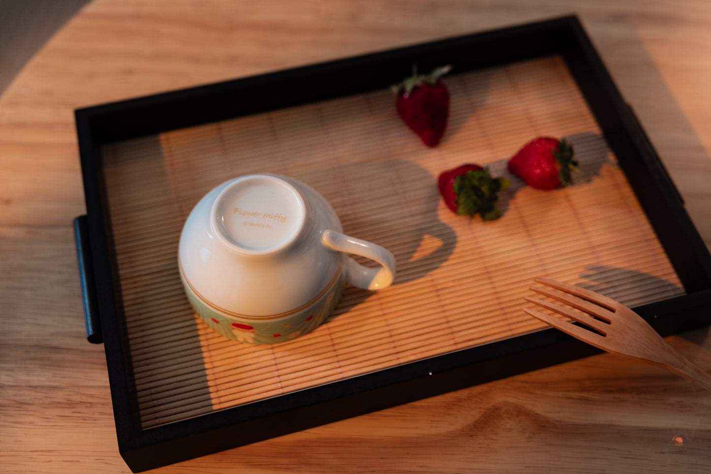 花園限定｜雛菊草莓茶杯