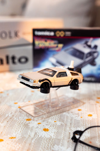 Tomica 回到未來 時光機小汽車 (飛天版含支架)