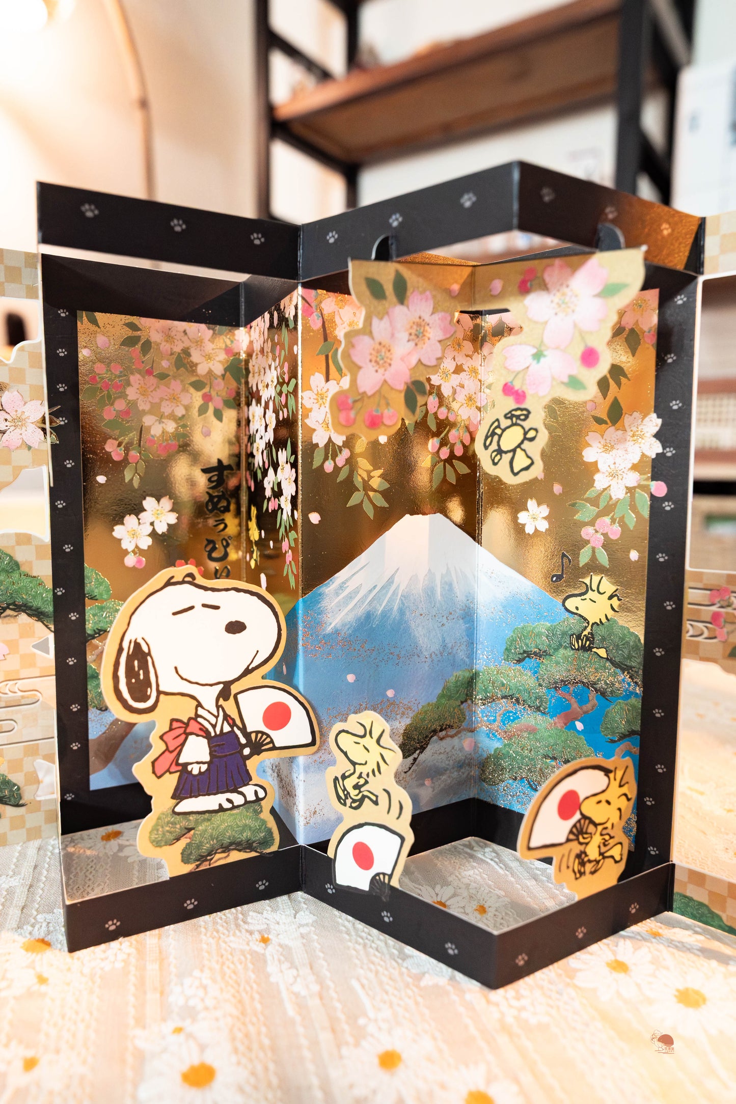 Snoopy | 立體紙雕生日賀卡