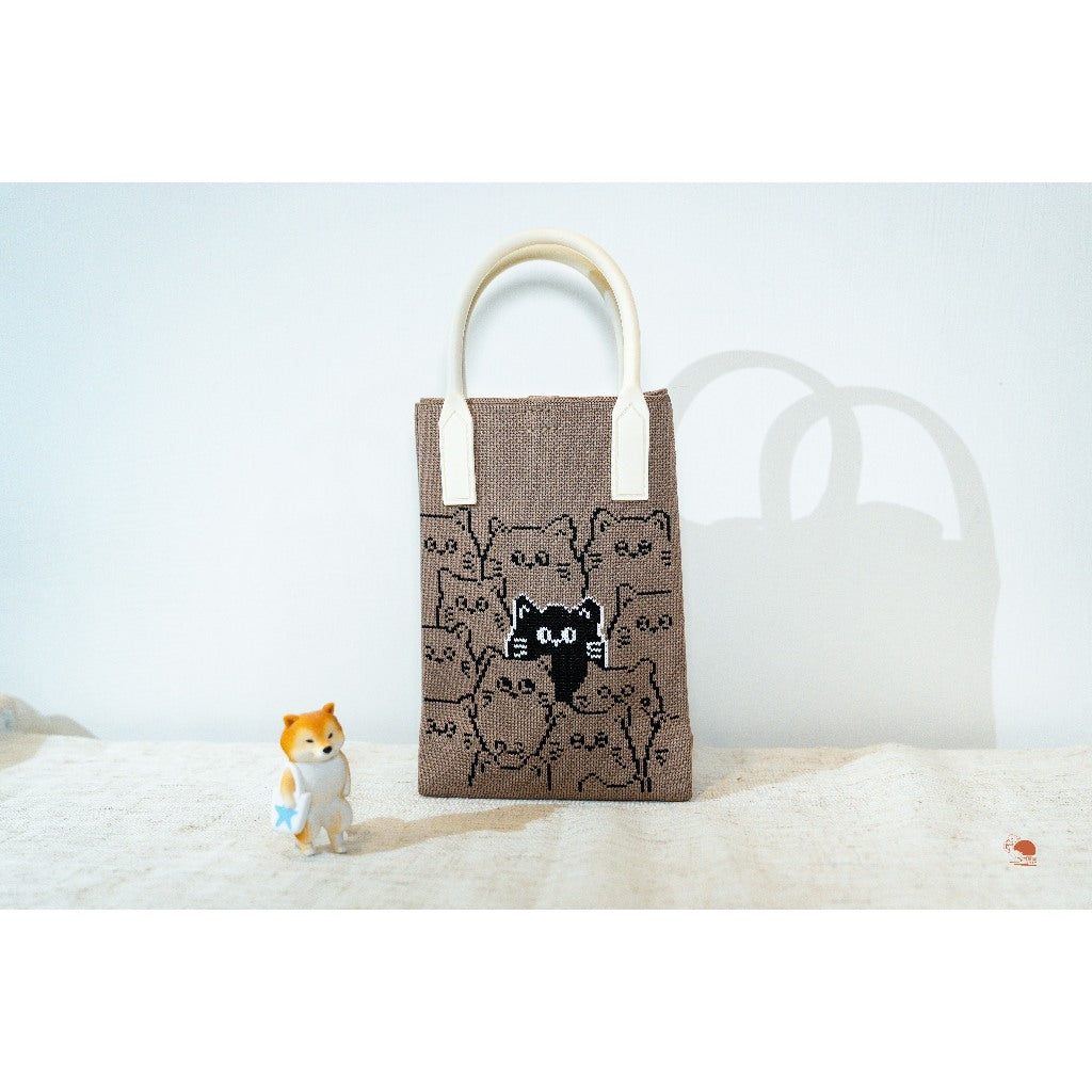 現貨｜日本 療癒系 貓咪造型 日式針織斜背包 手機包 禮物